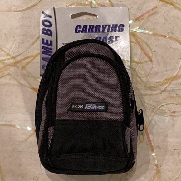 Nintendo Game Boy Advance SP Carrying Case Holder Carry Padded Protector - Picture 1 of 10